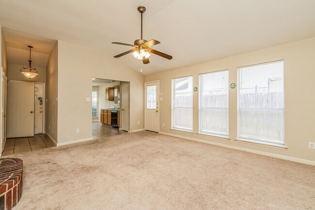 Building Photo - 6329 Glen Knoll Dr