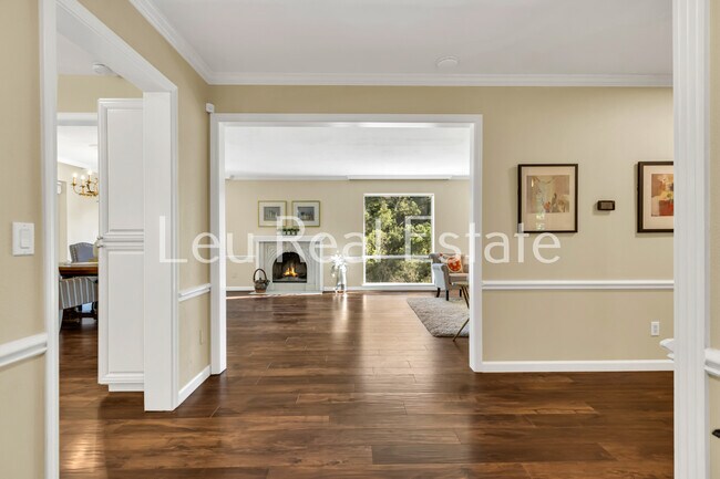 Building Photo - 6811 Beaver Pond Rd