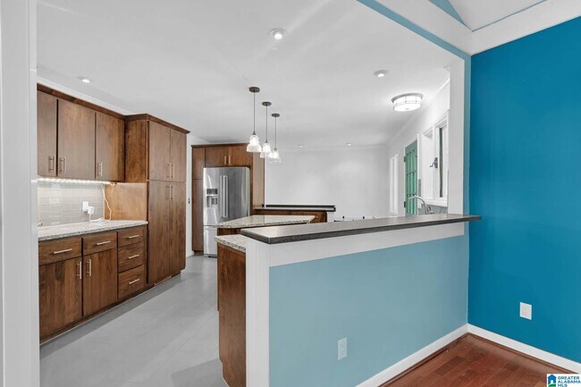 Building Photo - 373 Laredo Dr