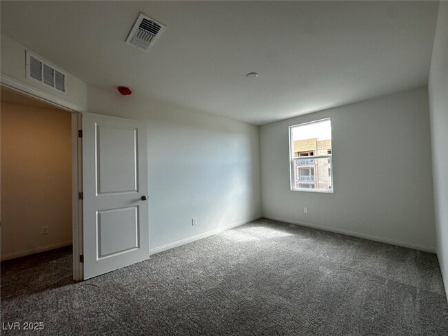 Building Photo - 9649 Hinson St