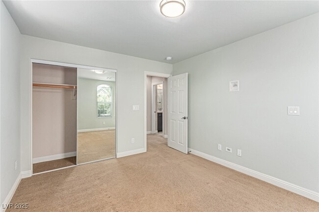 Building Photo - 10275 Headrick Dr