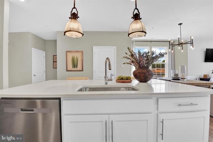 Building Photo - 491 Hanson St