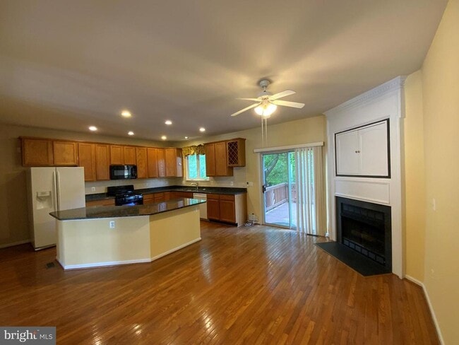Building Photo - 5150 Ballycastle Cir