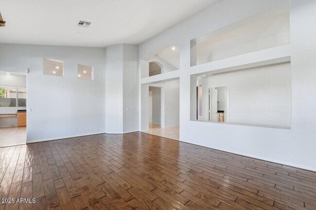 Building Photo - 7180 W Trails Dr