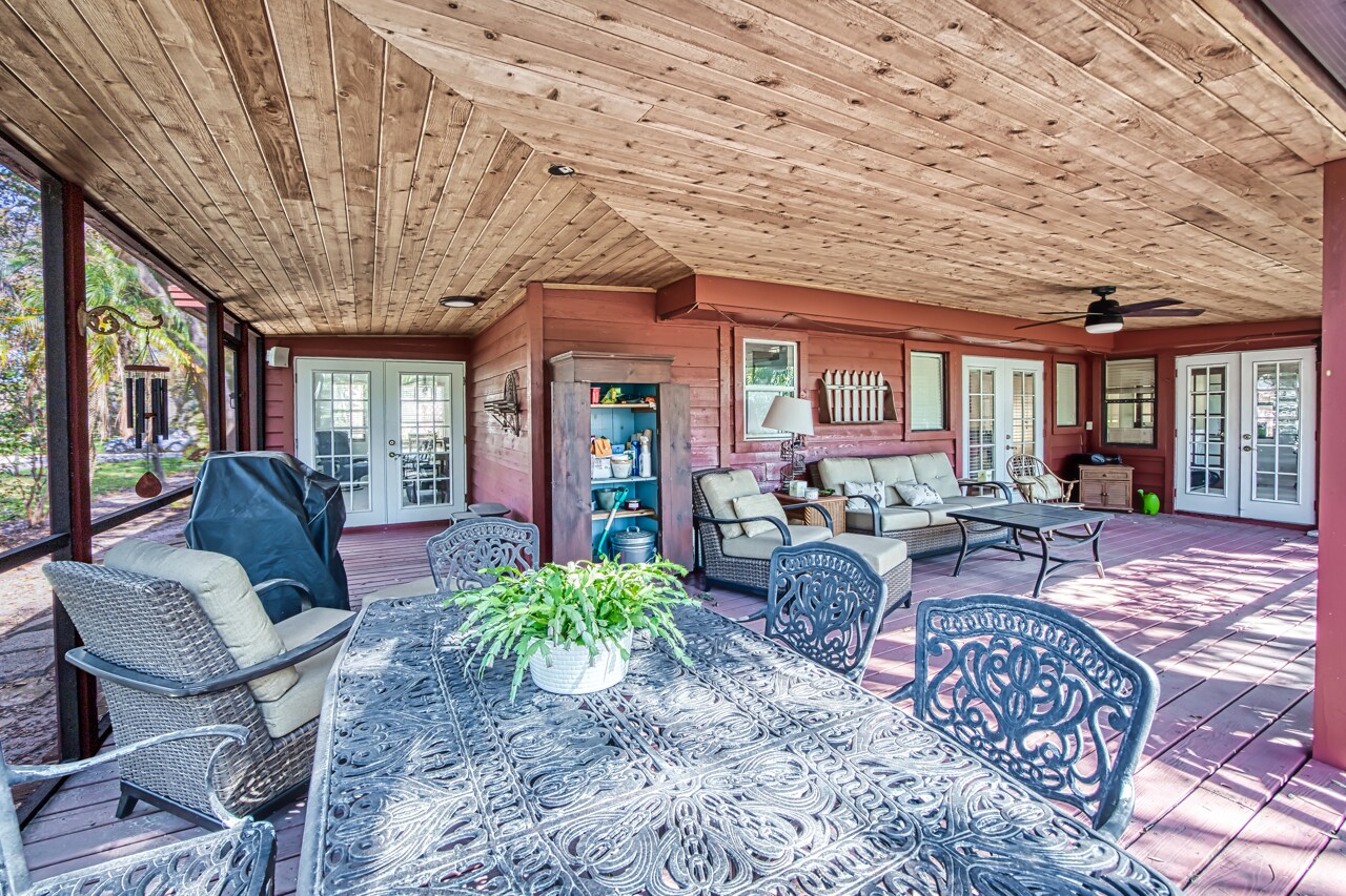 Building Photo - 2490 Outrigger Ln