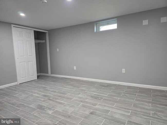 Building Photo - 28 Briar Ln