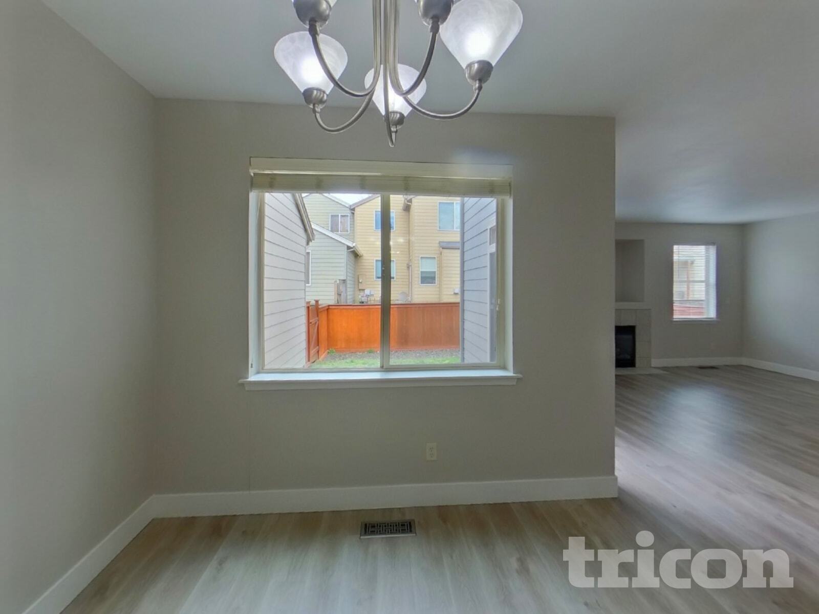 Building Photo - 11893 Dunhill Rd