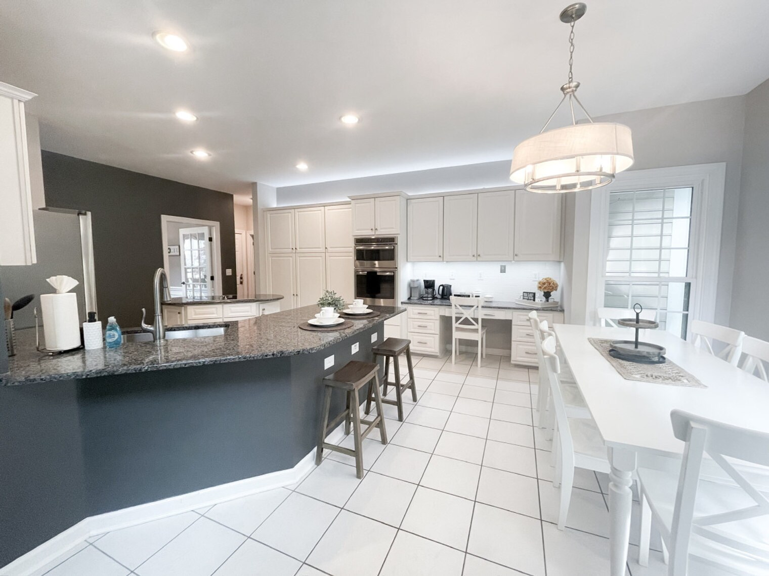 Building Photo - 10315 Rougemont Ln