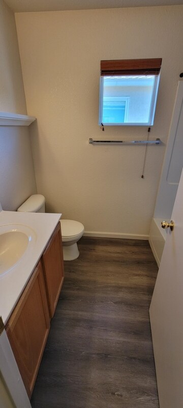 Building Photo - 740 Autumn Meadows Dr