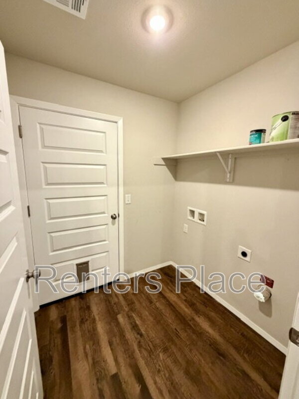 Building Photo - 2107 S Amarillo Dr
