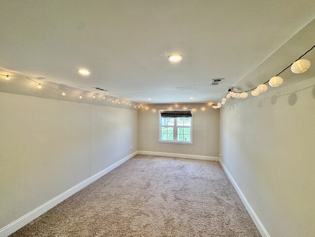 Building Photo - 169 Ashton Fields Dr