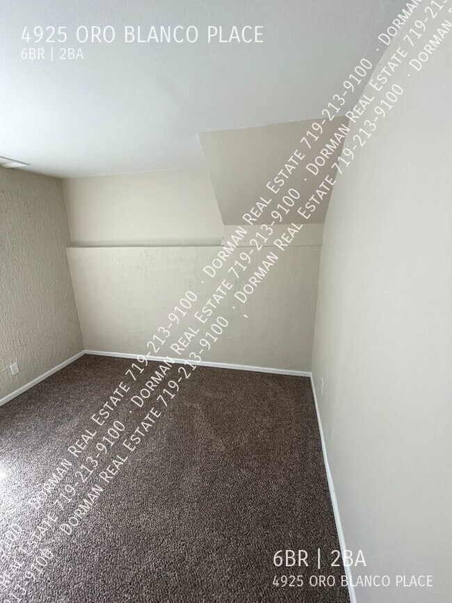 Building Photo - 4925 Oro Blanco Pl
