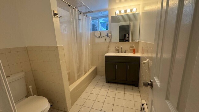 Building Photo - 101 Sterling Ave