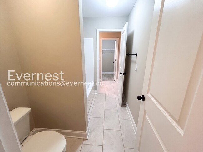 Building Photo - Spacious 3 Bed, 2.5 Bath Town Home with Garage and Patio | Pet Friendly | Available Now!
