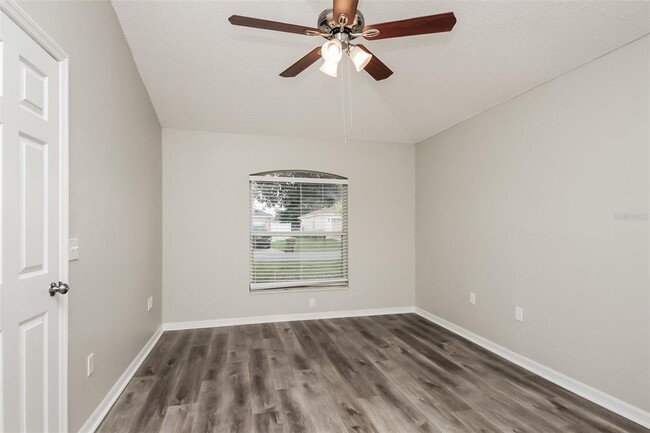 Building Photo - 662 Brockton Dr