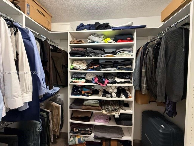 Building Photo - 41 SE 5th St