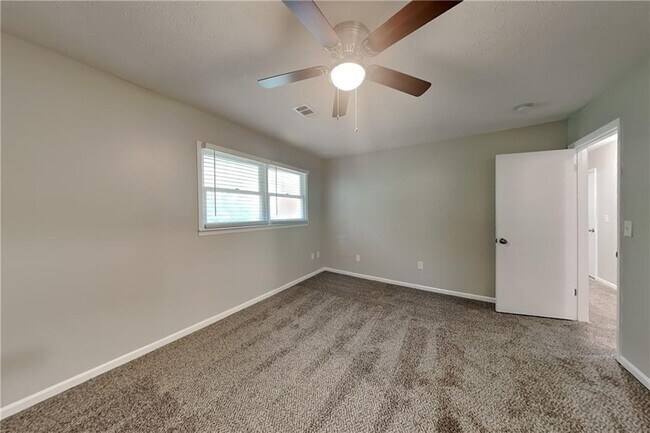 Building Photo - 6319 Sherrian St