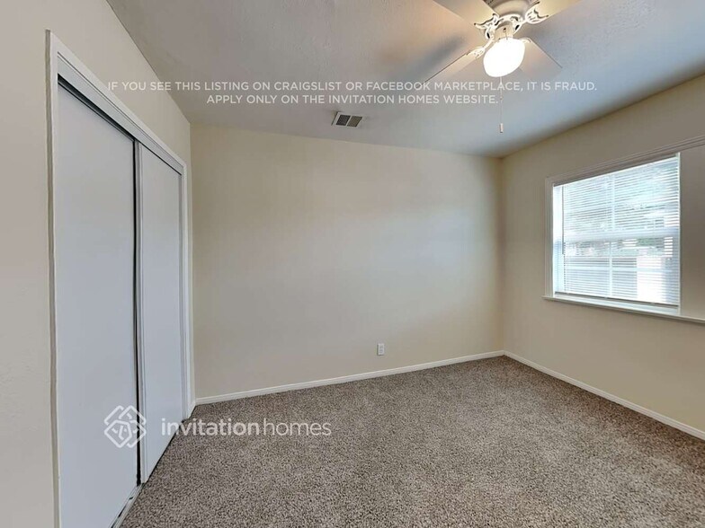 Building Photo - 7000 Comanche Ave