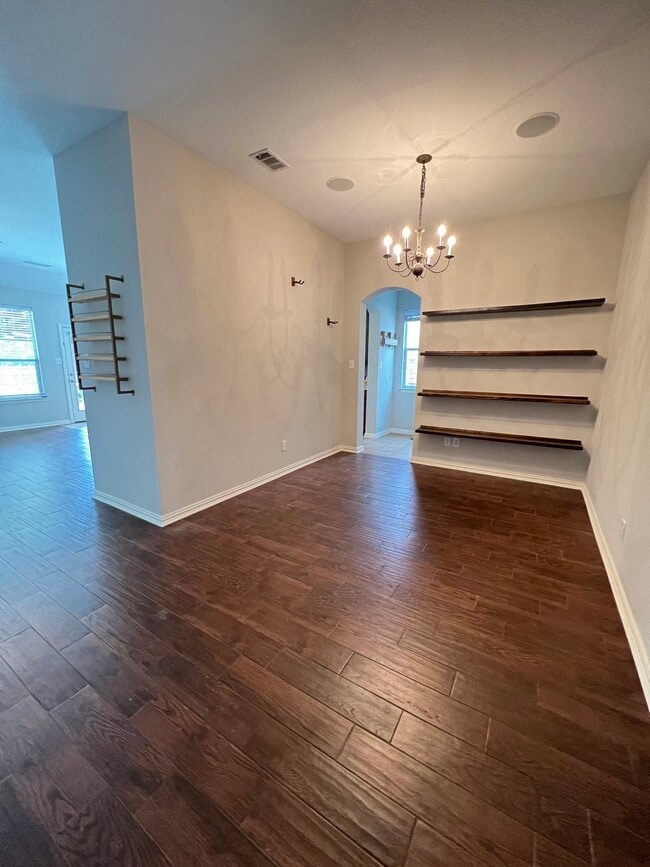 Dinning/Study - 10141 Sanden Dr