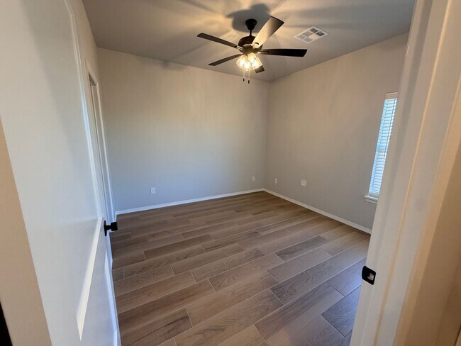 Building Photo - 3 West