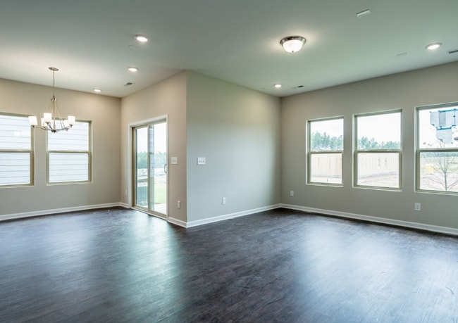 Building Photo - 128 Blue Hydrangea Ln
