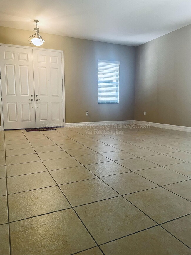 Building Photo - 10712 Willow Ridge Loop