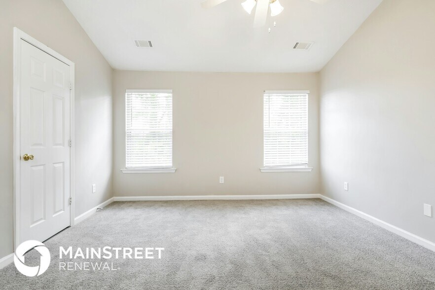 Building Photo - 3711 Plantation Mill Dr