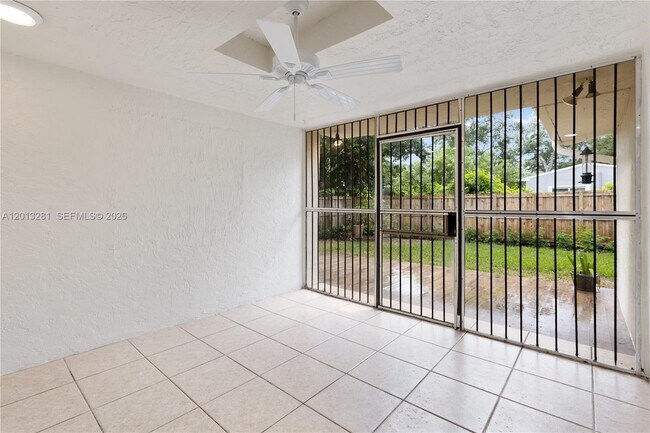 Building Photo - 5770 SW 55th St