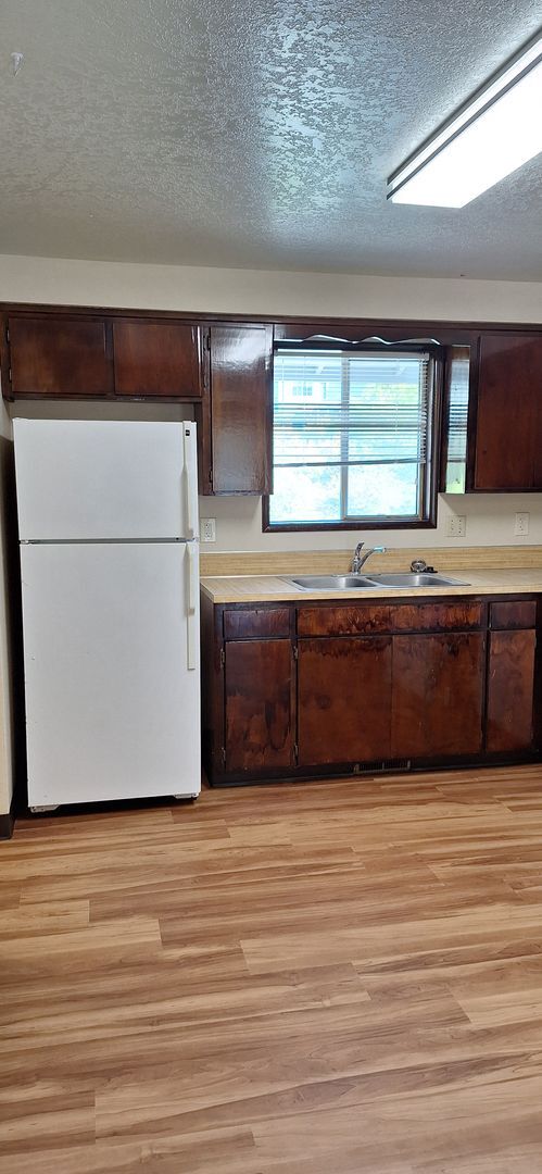 Building Photo - 3424 NW Satinwood St