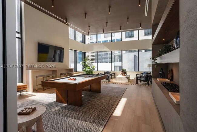 Building Photo - 225 N Miami Ave
