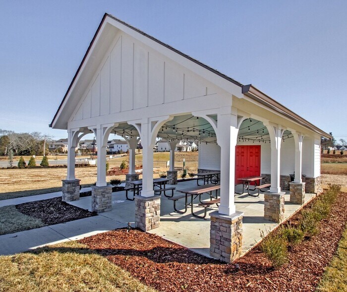 party pavillion - 3064 Flowing Creek Dr