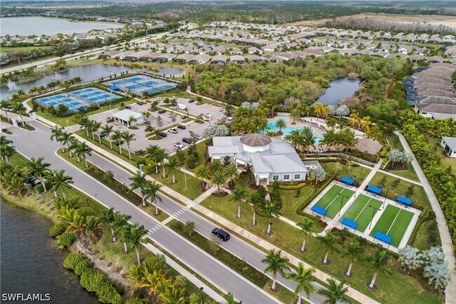 Building Photo - 28358 Captiva Shell Lp