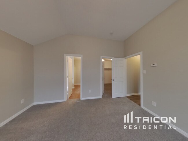 Building Photo - 1136 Honeywell Dr