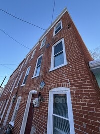 Building Photo - 238 W Mifflin St