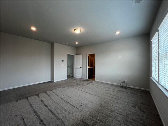 Building Photo - 3339 Fall Branch Ln