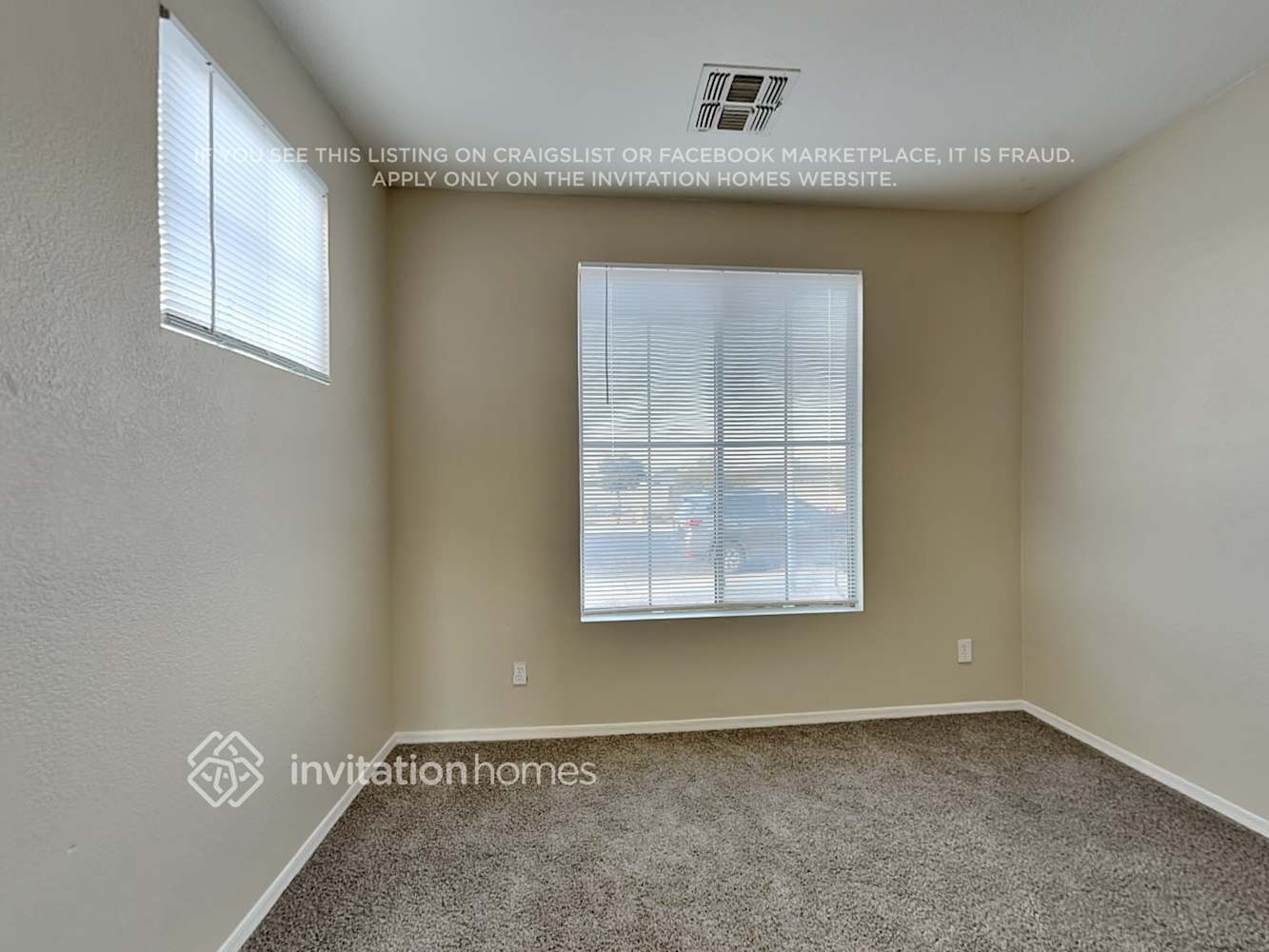 Building Photo - 1415 E Pecan Rd