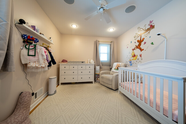 Building Photo - 7801 Noble Ave N