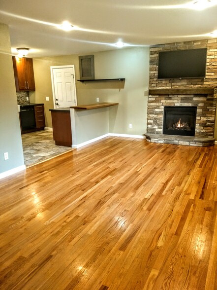 Living room - 16351 Petro Dr