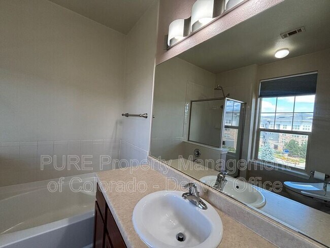Building Photo - 13456 Via Varra
