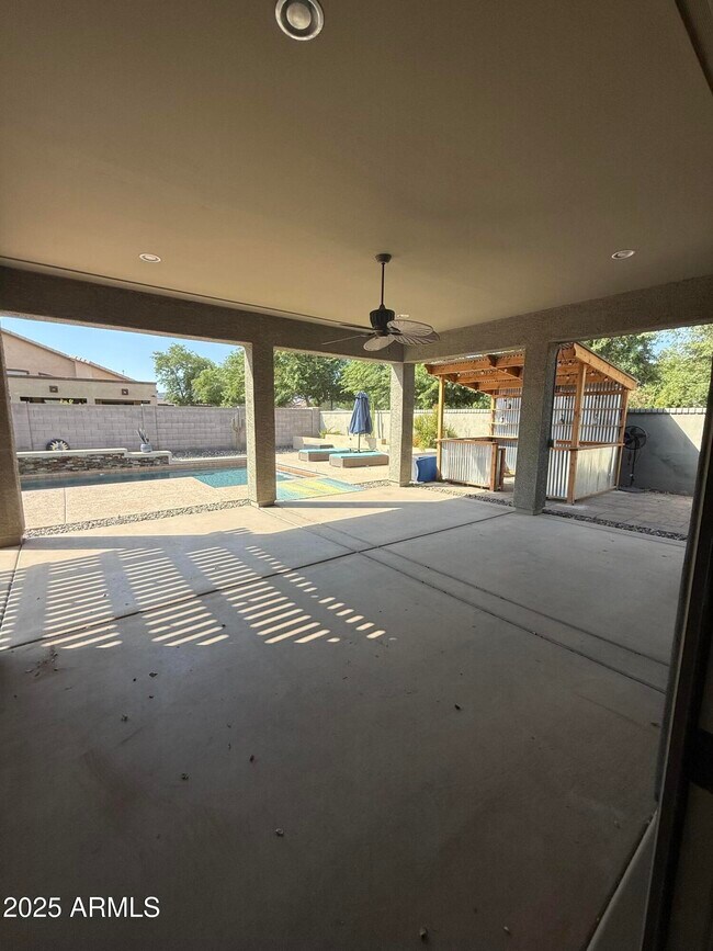 Building Photo - 3123 W Melody Dr