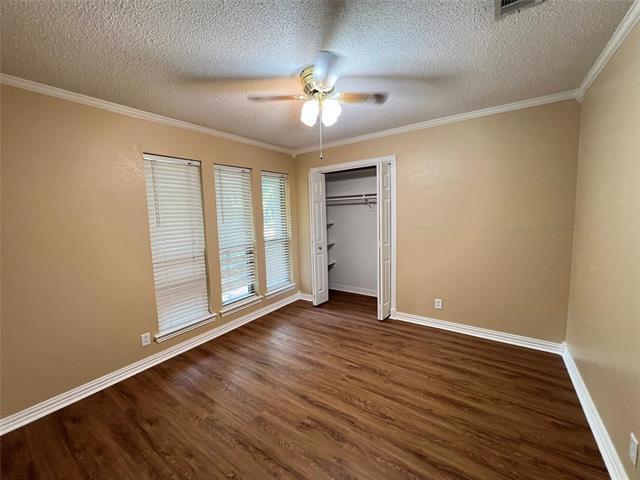 Building Photo - 208 Shelmar Dr