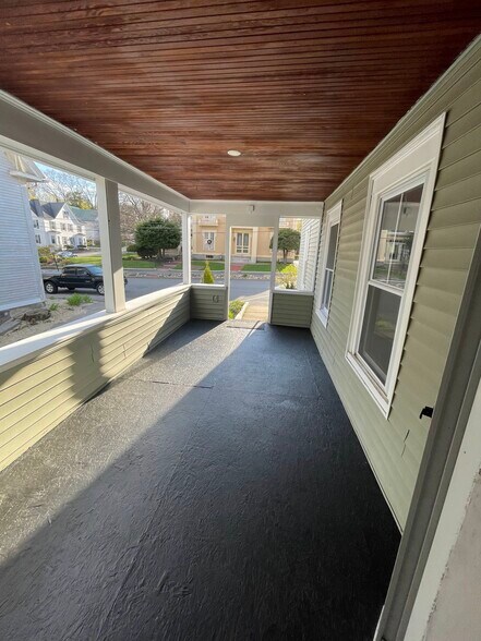 Building Photo - 56 Rumford St