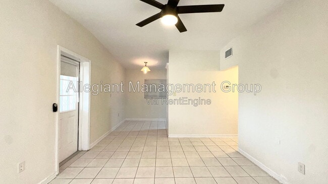 Building Photo - 4110 Alverado St