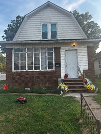 Building Photo - 1640 4th St