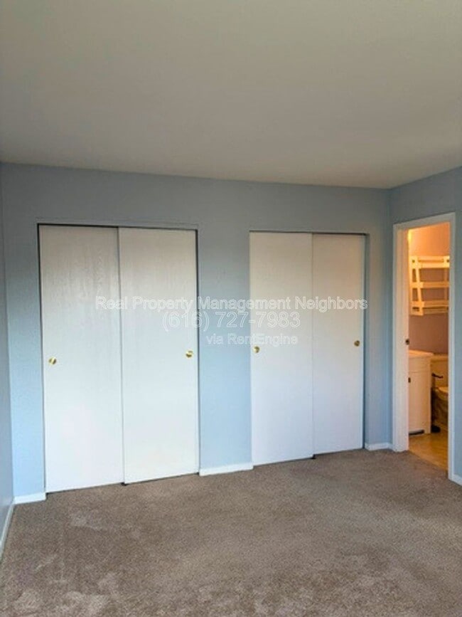 Building Photo - 4326 Norman Dr SE