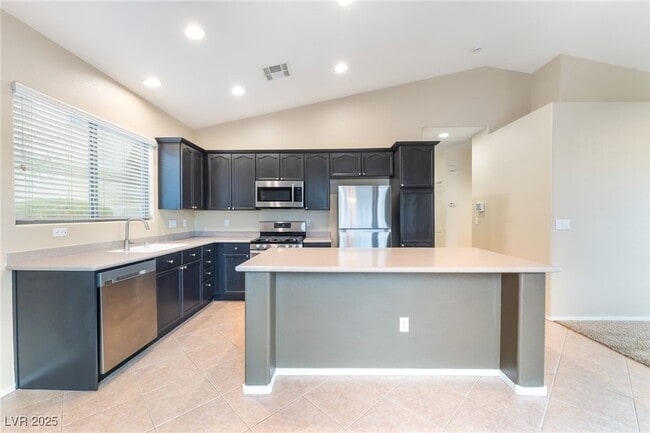 Building Photo - 5513 Capistrano Hills St