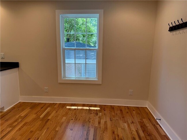 Building Photo - 161 Stanhope Cir NW