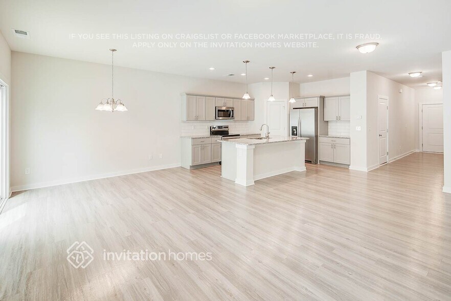 Building Photo - 3019 Ayana Dr