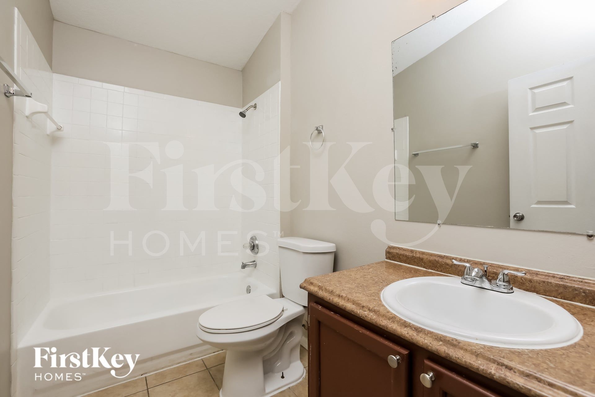 Building Photo - 6501 Viewpoint Ct