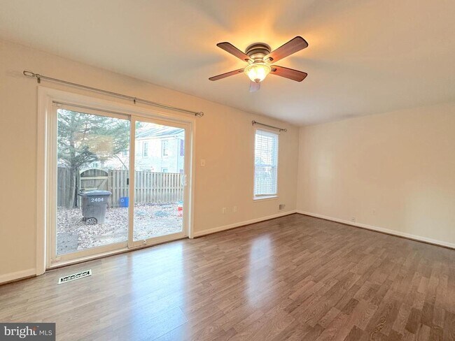 Building Photo - 2404 Albot Rd